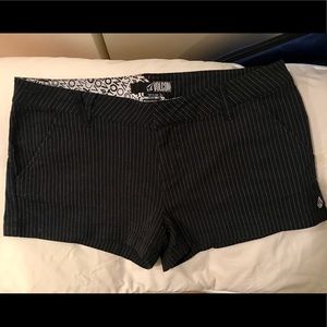 Volcom Pin Striped Low Rider shorts size 9